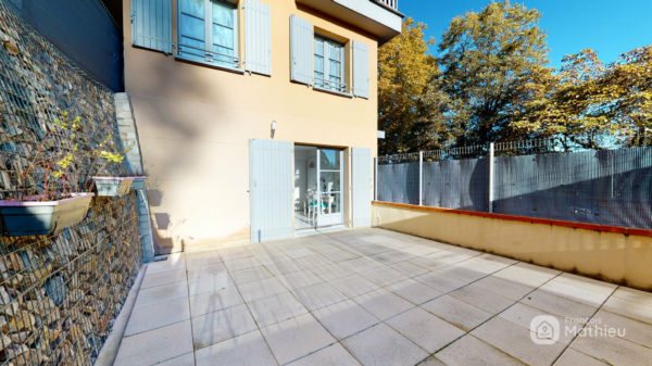 Châtillon-sur-Chalaronne - Appartement 4 pièces