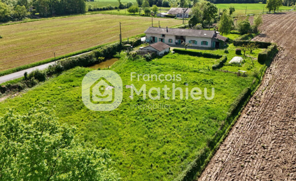 Condeissiat - Ferme 5 pièces