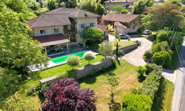 Châtillon-sur-Chalaronne - Maison 8 pièces