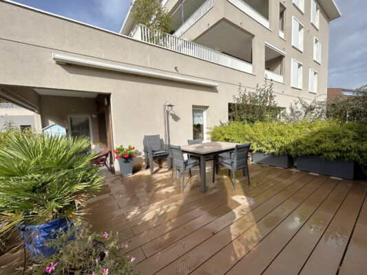 Châtillon-sur-Chalaronne - Rez De Jardin 3 pièces