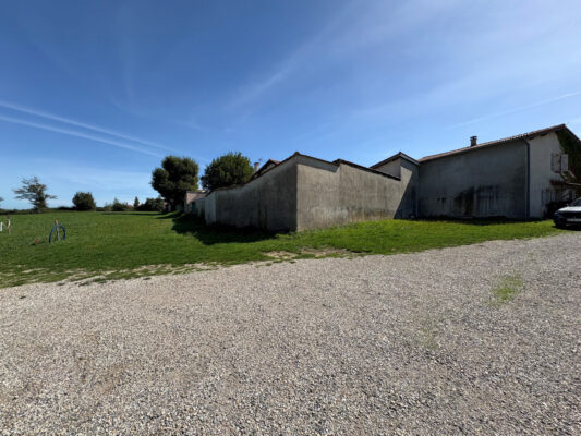 Montluel - Terrain à Batir