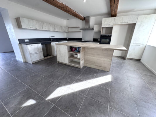 Dompierre-sur-Chalaronne - Appartement 5 pièces