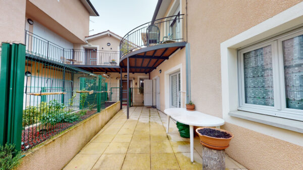 Châtillon-sur-Chalaronne - Appartement pièces