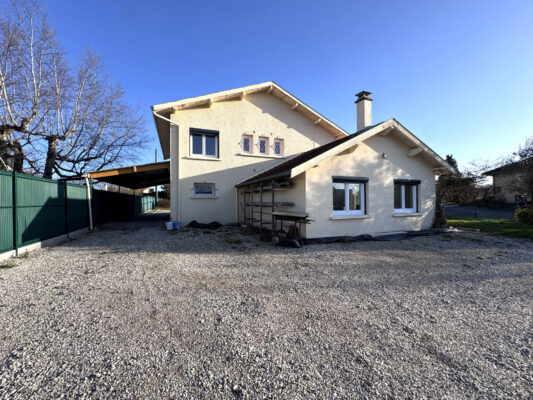 Châtillon-sur-Chalaronne - Appartement pièces