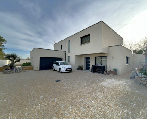 Saint-André-de-Corcy - Maison pièces