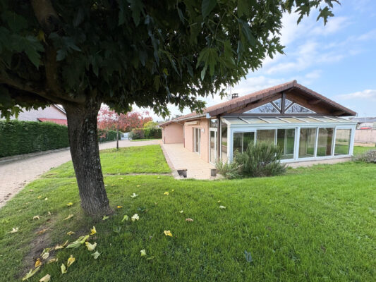 Saint-André-de-Corcy - Maison pièces