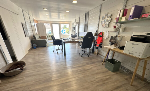 Meximieux - Local Commercial pièce