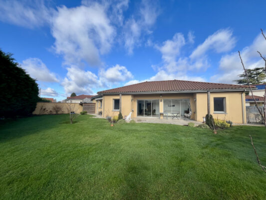 Châtillon-sur-Chalaronne - Maison pièces