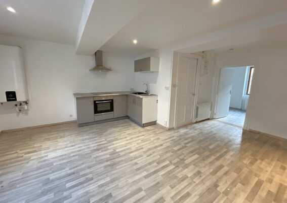 Châtillon-sur-Chalaronne - Appartement pièces