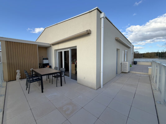 Arnas - Appartement pièces