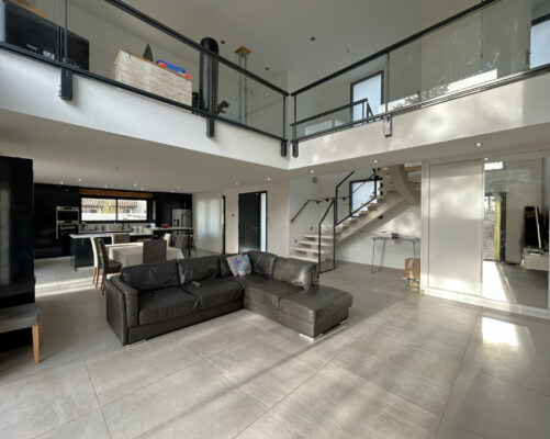 Saint-André-de-Corcy - Maison pièces