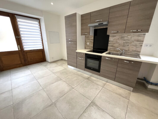 Vaux-en-Beaujolais - Appartement pièces