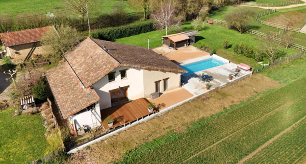Saint-Julien-sur-Veyle - Ferme pièces