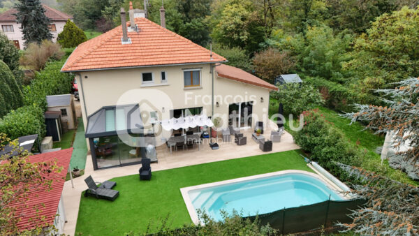 Meximieux - Maison pièces