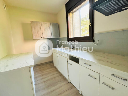 Châtillon-sur-Chalaronne - Appartement pièces