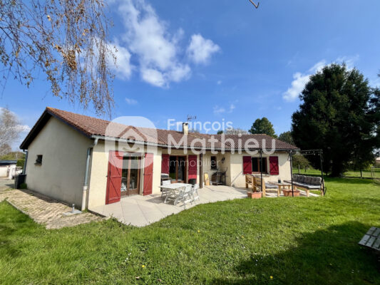 Châtillon-sur-Chalaronne - Maison pièces