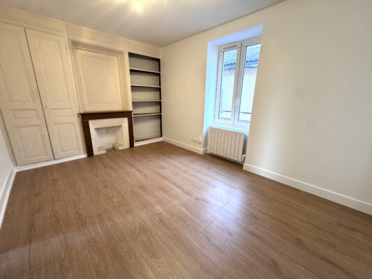 Salles-Arbuissonnas-en-Beaujolais - Appartement pièces