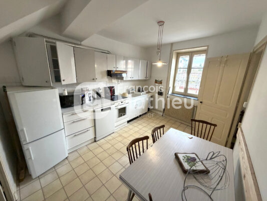 Châtillon-sur-Chalaronne - Appartement pièces