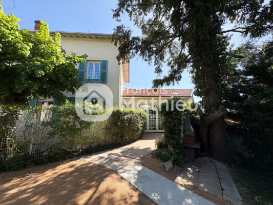 Villars-les-Dombes - Maison pièces