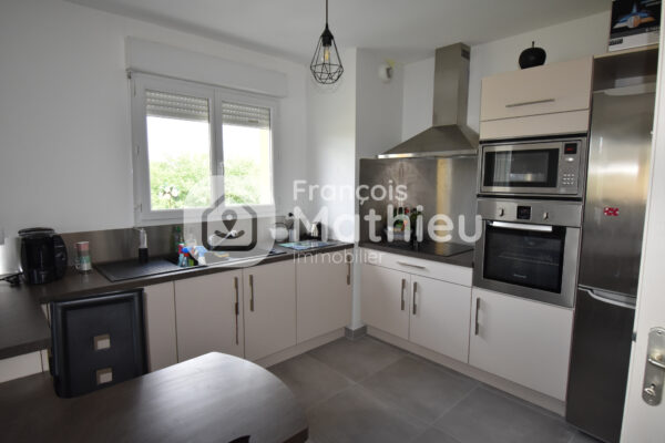 Ars-sur-Formans - Appartement pièces