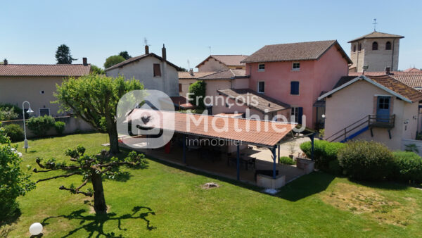 Villars-les-Dombes - Maison pièces