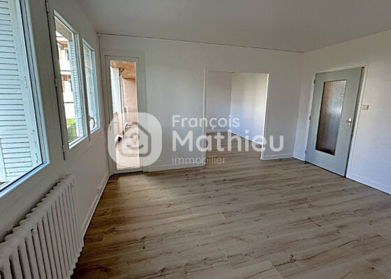 Châtenoy-le-Royal - Appartement pièces