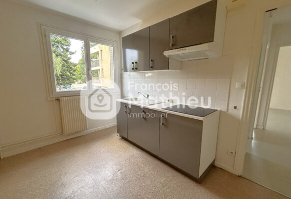 Villars-les-Dombes - Appartement pièces
